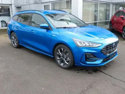 Neu Ford Focus ST-Line X 155 PS (114 kW) 2025 Limousine