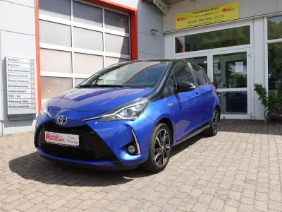 Gebraucht Toyota Yaris Hybrid Style 101 PS (74 kW) 2018 Blau Kleinwagen