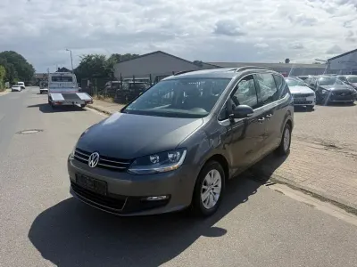 Gebraucht VW Sharan Comfortline 140 PS (102 kW) 2011 Grau Van / Kleinbus