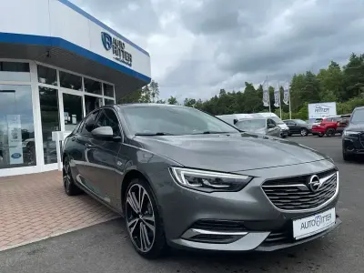 Gebraucht Opel Insignia Innovation 260 PS (191 kW) 2018 Quarz grau (metallic) Limousine