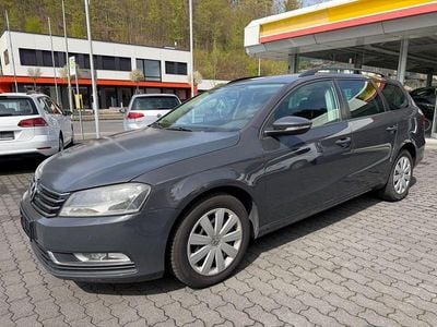 Usata VW Passat Trendline 140 CV (102 kW) 2012 Grigio Station wagon
