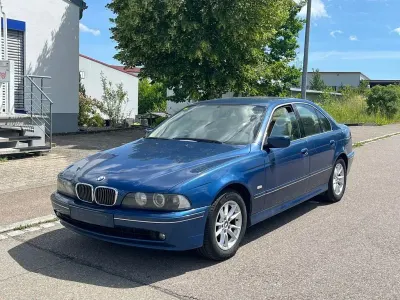 Gebraucht BMW 535 Exclusive 245 PS (180 kW) 2002 Blau Limousine