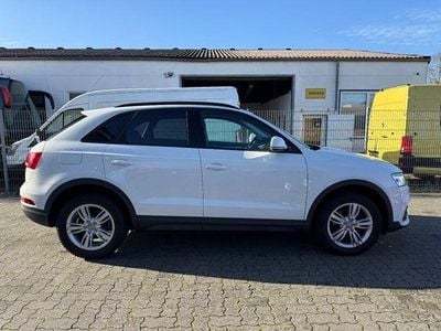 Weiß Gebraucht 2018 Audi Q3 Ambiente SUV | 20.885 € (Guter Preis)