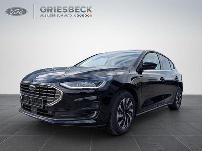 Obsidianschwarz metallic Neu 2025 Ford Focus Titanium Limousine | 32.385 € (Fairer Preis)