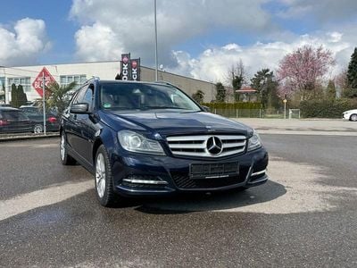 Gebraucht Mercedes C220 170 PS (125 kW) 2012 Blau Kombi