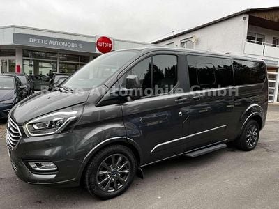 Gebraucht Ford Tourneo Titanium 185 PS (136 kW) 2020 Grau Van / Kleinbus