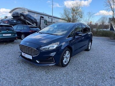 Gebraucht Ford S-MAX Titanium 190 PS (139 kW) 2020 Blau Van / Kleinbus