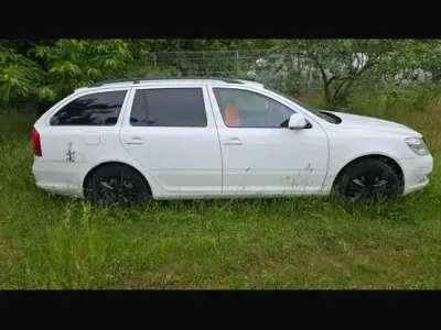 Gebraucht Skoda Octavia 75 PS (55 kW) 2011 Weiß Kombi