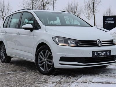Gebraucht VW Touran 150 PS (110 kW) 2019 Weiß Van / Kleinbus