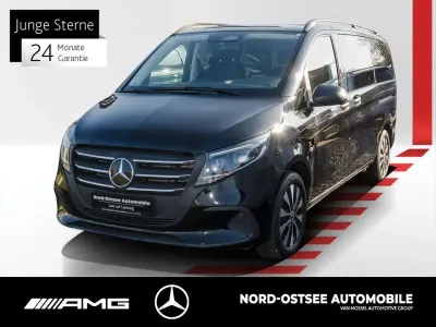 Gebraucht Mercedes Vito 190 PS (139 kW) 2024 Obsidianschwarz metallic Van