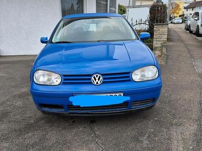 VW Golf IV