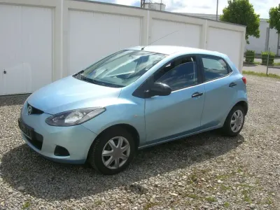 Gebraucht Mazda 2 Impuls 75 PS (55 kW) 2009 Icy blau metallic Kleinwagen