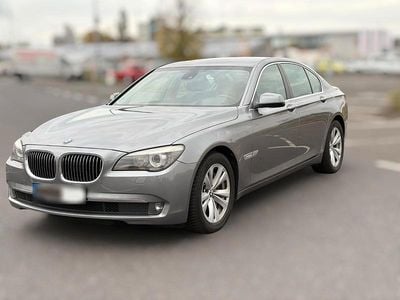 Occasion BMW 750 408 PK (300 kW) 2010 Grijs Sedan