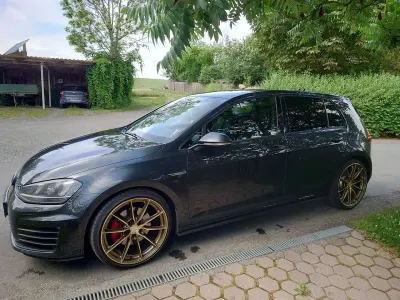 Gebraucht VW Golf VII GTD 184 PS (135 kW) 2015 Grau Limousine
