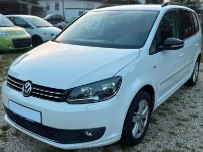 Gebraucht VW Touran 140 PS (102 kW) 2012 Weiß Van / Kleinbus
