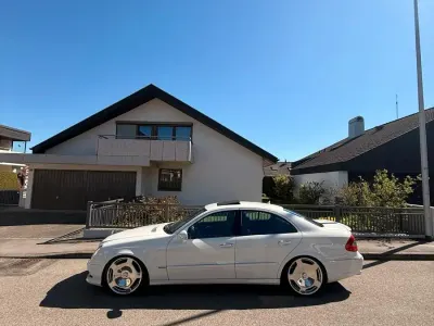 Brugt Mercedes E500 Avantgarde 387 HK (284 kW) 2008 Hvid Sedan