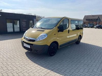 Usata Opel Vivaro 114 CV (83 kW) 2010 Giallo Monovolume