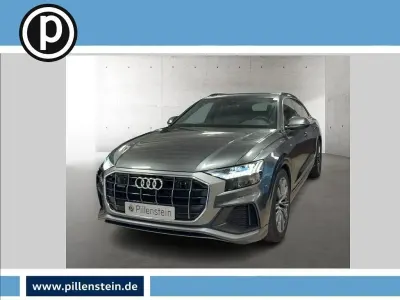 Gebraucht Audi Q8 S-Line 286 PS (210 kW) 2023 Grau SUV