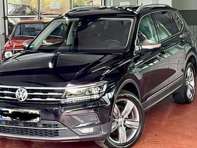 gebraucht VW Tiguan Allspace Heighline 2.0 TDI DSG 4 Motion 7Sitzer