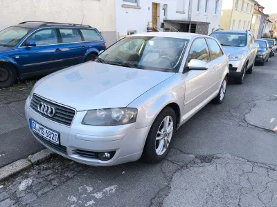 Gebraucht Audi A3 Ambiente 102 PS (75 kW) 2003 Silber Kleinwagen