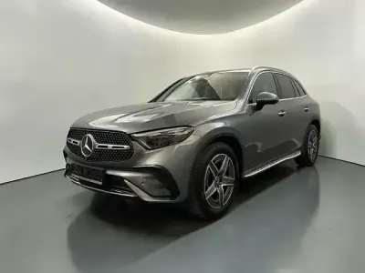 Gebraucht Mercedes GLC220 AMG Line Premium 205 PS (150 kW) 2023 Selenitgrau SUV