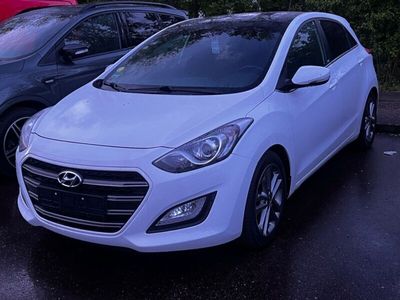 gebraucht Hyundai i30 blue Passion|PANORAMAD.|TEMPOM.|PDC|SHZ|EUR6