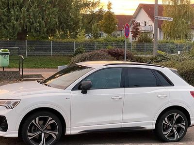 Weiß Gebraucht 2020 Audi Q3 S-Line SUV | 29.999 € (Guter Preis)