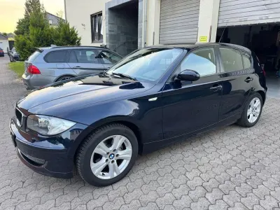 Gebraucht BMW 116 Advantage 122 PS (89 kW) 2009 Blau Kleinwagen