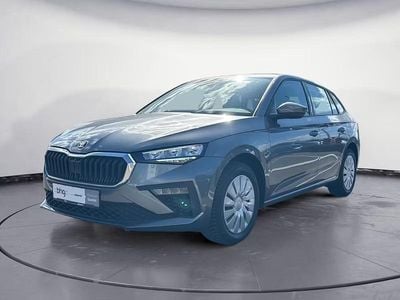 Usata Skoda Scala Essence 116 CV (85 kW) 2025 Grigio Utilitaria