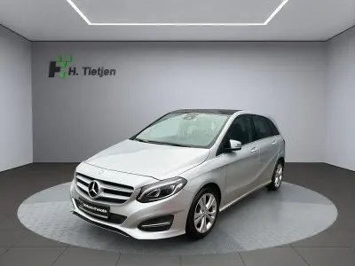 Gebraucht Mercedes B220 Urban 177 PS (130 kW) 2015 Silber Kleinwagen
