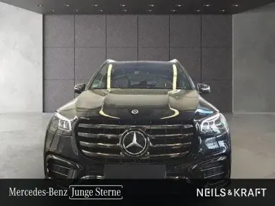 Gebraucht Mercedes GLS350 AMG 313 PS (230 kW) 2025 Schwarz SUV