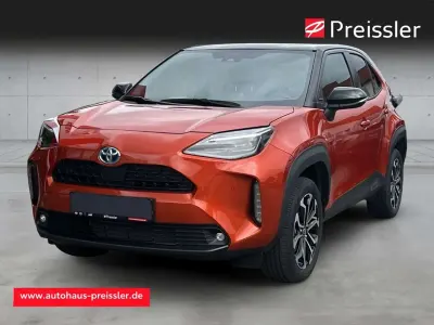Gebraucht Toyota Yaris Edition 116 PS (85 kW) 2022 Orange metallic (4r8)/ black m Kleinwagen