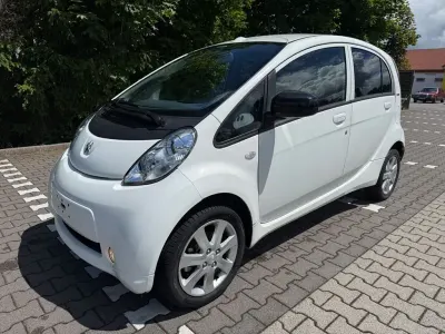 Gebraucht Peugeot iON 35 kW (48 PS) 2012 Weiß Kleinwagen