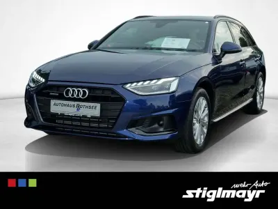 Gebraucht Audi A4 Ambiente 265 PS (194 kW) 2022 Navarrablau metallic Kombi