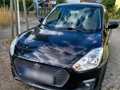 Gebraucht Suzuki Swift 89 PS (65 kW) 2019 Schwarz Kleinwagen