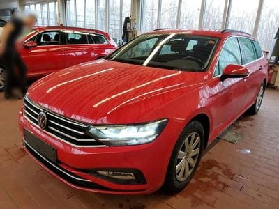 Usata VW Passat Business 122 CV (89 kW) 2023 Rosso Station wagon