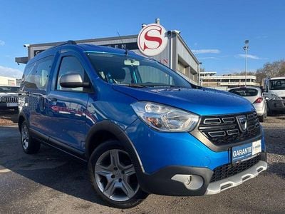 Gebraucht Dacia Dokker Stepway 102 PS (75 kW) 2019 Blau Van / Kleinbus