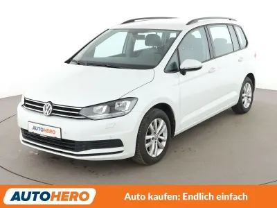 Gebraucht VW Touran Comfortline 150 PS (110 kW) 2015 Weiß Van / Kleinbus