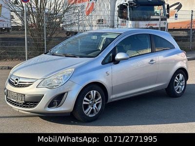 Gebraucht Opel Corsa Satellite 87 PS (63 kW) 2011 Silber Kleinwagen
