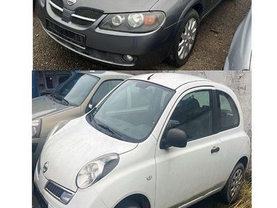 Grau Gebraucht 2005 Nissan Almera Kleinwagen | 1.000 €