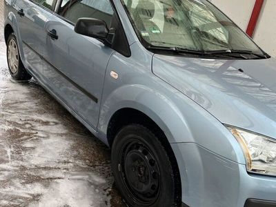 gebraucht Ford Focus kombi