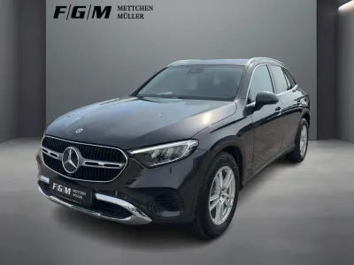 Gebraucht Mercedes GLC220 197 PS (144 kW) 2025 Lack graphitgrau SUV