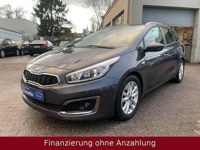 Begagnad Kia Ceed Sportswagon 99 HK (72 kW) 2016 Grå Kombi