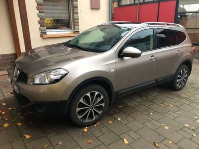 Nissan Qashqai +2
