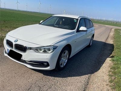 Usata BMW 320 Sport Line 190 CV (139 kW) 2017 Bianco Station wagon