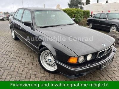 Schwarz Gebraucht 1992 BMW 740 Performance Limousine | 10.499 €