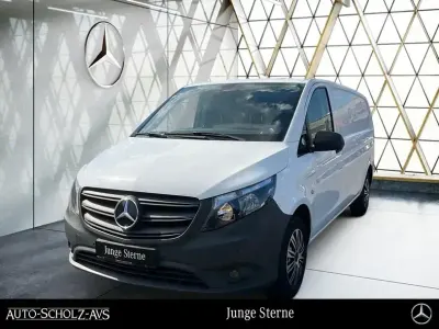 Gebraucht Mercedes Vito 163 PS (119 kW) 2022 Weiss Van