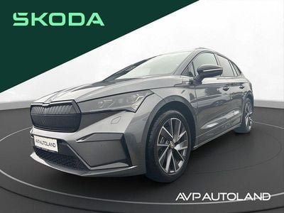 Graphitegrau Gebraucht 2023 Skoda Enyaq iV SportLine SUV | 32.550 € (Fairer Preis)