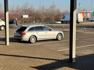 Gebraucht Audi A4 Ambition 170 PS (125 kW) 2015 Grau Kombi