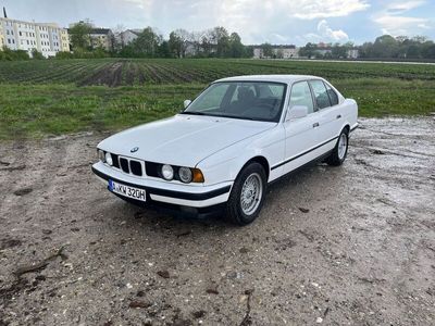 gebraucht BMW 535 E34 i für Sammler vom Fachhändler